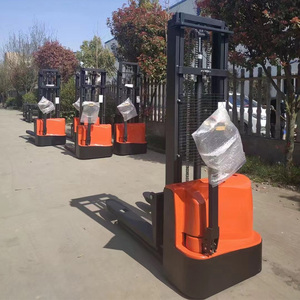 Grúas apiladoras totalmente eléctricas Carretilla elevadora eléctrica 1,5 T Pallet Jack Truck <span class=keywords><strong>Stacker</strong></span> para la industria manufacturera - Product Image 4