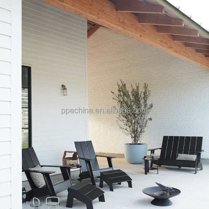 Luxury Modern Design Outdoor Chair Recyclable Polyethylene Plastic Beach Garden Minimalist Style Chair For Outdoor