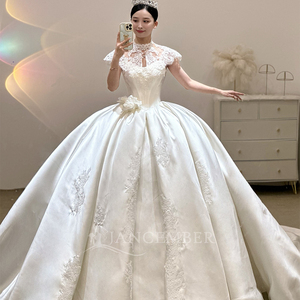 ชุดแต่งงานผ้าซาตินสีงาช้างทรงบอลกาวน์หรูหราประดับดอกไม้ไข่มุกปักลายลูกไม้  ไซส์พลัส รุ่น Lsjj102 - Product Image 6