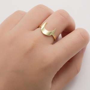 일본과 한국 간단한 초승달 스테인레스 스틸 달 반지 소녀 달콤한 별 달 보석 액세서리 - Product Image 6