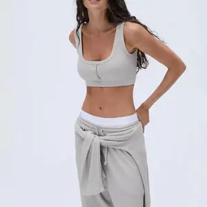 Soutien-gorge de sport pour femmes personnalisé tissu gaufré Gym Active Fitness hauts de haute qualité doux et confortable bouton U Neck