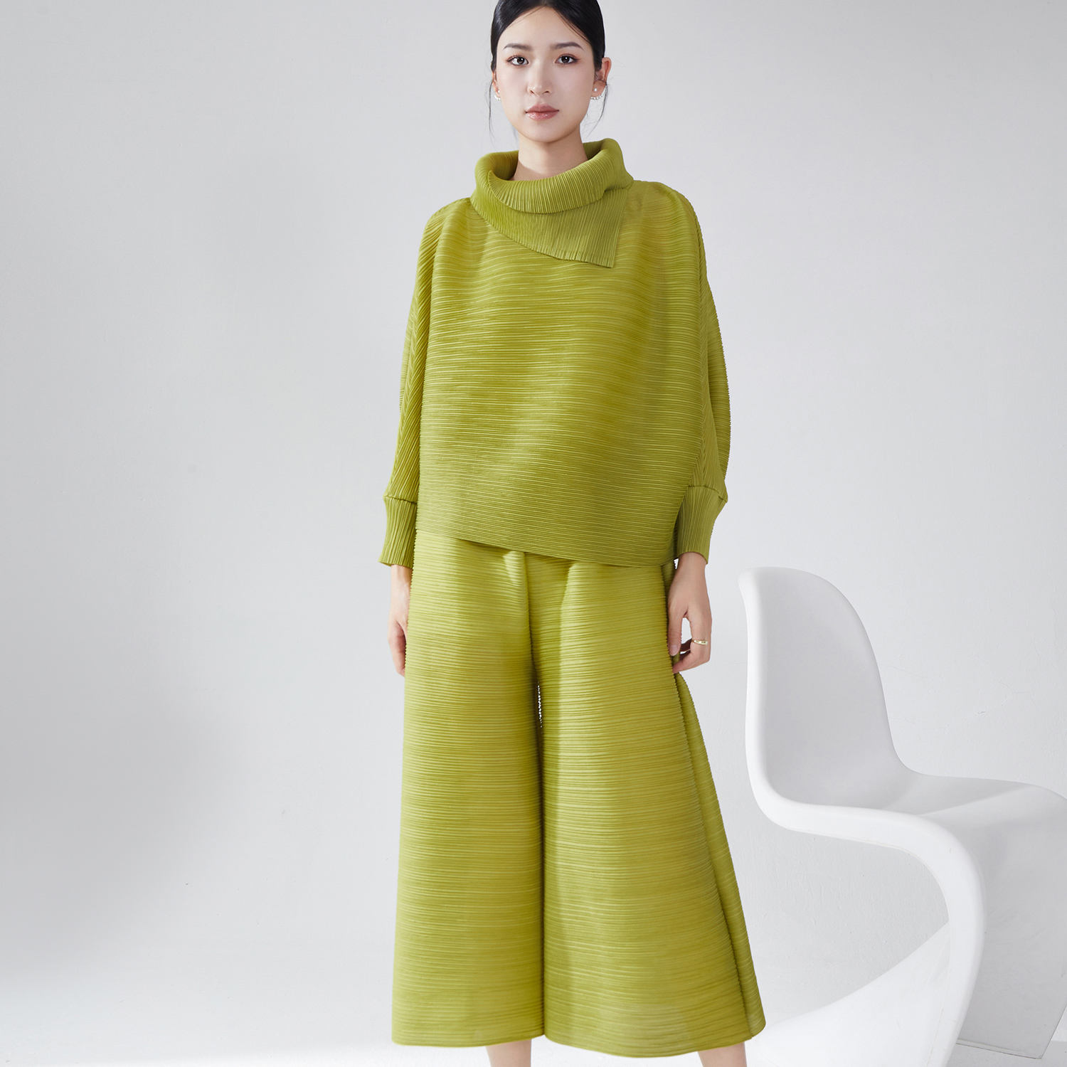 สีเขียว