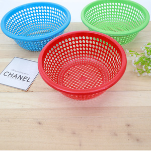 Cestas para arroz (de un o dos yuanes), cestas coladoras, cestas coladoras de malla grande, cestas para lavar verduras, suministros de cocina al por mayor - Product Image 1