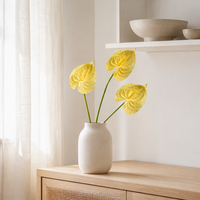 Mehrfarbiger Künstlicher Anthurium-Strauß Faux Flamingo-Lilien-Blumenstiele Dekorative Pflanzen für Vasen Hochzeitssträuße Heimdekoration