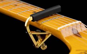 Capo para Guitarra Alice, para Guitarra Acústica y Eléctrica de 6 Cuerdas, Ajuste Rápido de Tonos Mediante Afinador de Guitarra Metálico - Product Image 3