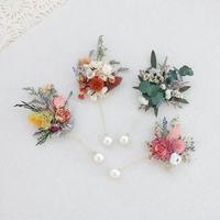 Korsase Pergelangan Tangan Rumput Pampas Kering Grosir, Dapat Dikustomisasi untuk Hadiah Pernikahan, Pengiring Pengantin, dan Pengiring Pria