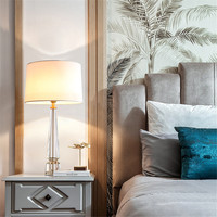 Modern Kristal Masa Lambası Ev Dekorasyonu Lüks Çalışma Odası Villa Otel Yatak Odası Başucu LED Masa Lambası