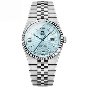 Nouvelle montre de luxe avec calendrier, aiguilles lumineuses, étanche 30M, boîtier en alliage, cadran de 40 mm, mouvement Chenlong à quartz - Product Image 5