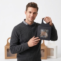 Boîte cadeau personnalisée en carton kraft avec fenêtre en PVC pour bouteille de vin, présentoir suspendu pour bonbons, bijoux et cadeaux