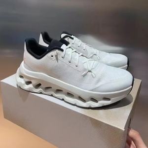 Zapatillas Deportivas Designer Cloud 5 Unisex, Transpirables, Ultraligeras, Casuales para Exteriores, con Aumento de Altura, Resistentes al Desgaste, de Caña Baja - Product Image 2