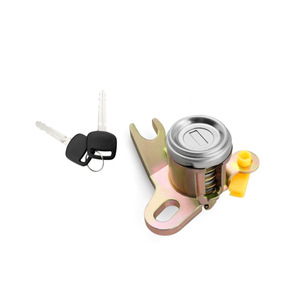 Cilindros de cerradura de puerta 69051 33140 69052 33140 para Toyota Camry 97-01, piezas de repuesto - Product Image 4