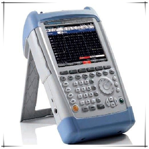 Analizador portátil R&S FSH4 Rohde & Schwarz de 4 GHz usado - Product Image 4
