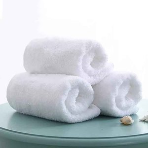 Asciugamano da Bagno di Lusso Personalizzato con Logo, Bianco, 100% Cotone, per Hotel - Product Image 5
