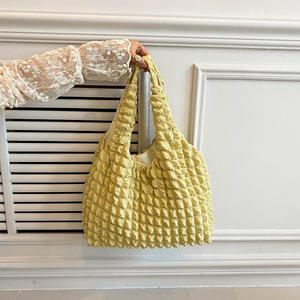 2025 moda Vintage Simple geométrico portátil plisado un hombro axila bolsos de hombro para mujer - Product Image 3