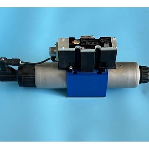 วาล์วควบคุมทิศทางแบบสัดส่วน Rexroth รุ่น 4WREE10V75-2X/G24K31/A1V 315 บาร์ 600 ลิตร/นาที อุปกรณ์ควบคุมไฮดรอลิก - Product Image 1