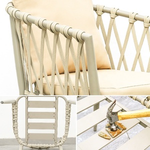 Juego de <span class=keywords><strong>Mesa</strong></span> de Comedor <span class=keywords><strong>Extensible</strong></span> de Estilo Nórdico Moderno con Tablero de Mármol y Sillas de Jardín de Ratán para Exteriores - Product Image 6