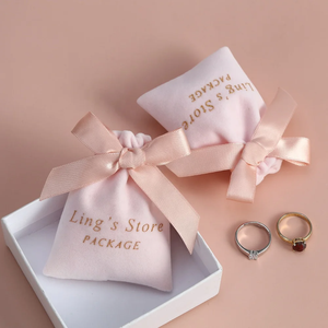 Bolsa de Terciopelo con Cordón de 7x9cm, Personalizada con Logotipo, Pequeña, para Joyería - Product Image 3