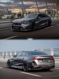 ชุดแต่งคาร์บอนไฟเบอร์สำหรับ BMW G90 M5 รุ่น AE-style ประกอบด้วยลิ้นหน้าคาร์บอนไฟเบอร์ ดิฟฟิวเซอร์ สปอยเลอร์ และสเกิร์ตข้าง - Product Image 6