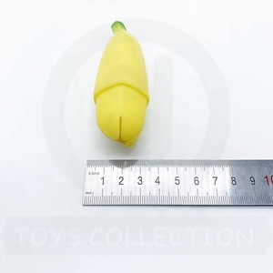 Juguete Antiestrés de Plátano Elástico al por Mayor con Expresión Divertida para Niños, Ideal para Aliviar el Estrés y Jugar - Product Image 5