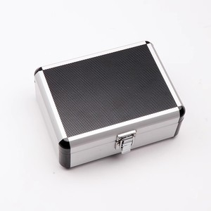 Estuche Profesional con 22 Lentes <span class=keywords><strong>de</strong></span> Prueba Progresivas Multifocales con Garantía <span class=keywords><strong>de</strong></span> 1 Año para Uso Óptico con Estuche <span class=keywords><strong>de</strong></span> Aluminio - Product Image 4