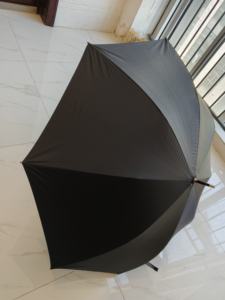 Paraguas plegable a prueba de viento promocional personalizado al por mayor paraguas de lujo barato a prueba de viento con impresión de logotipo - Product Image 6