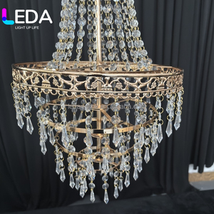 LEDA Chandelier de table en fer pour mariage, best-seller, avec bougies interchangeables, idéal pour la décoration d'événements et de fêtes d'anniversaire - Product Image 3