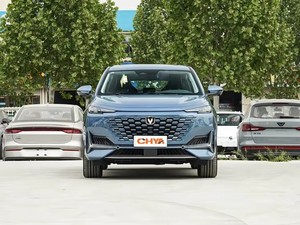 Changan Uni <span class=keywords><strong>K</strong></span> Edición Avanzada 2023, Diseño Premium, Potente Capacidad AWD para Viajes Familiares y Viajes por Carretera, SUV - Product Image 2