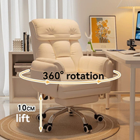 Chaise de bureau de direction en cuir de luxe avec design contemporain, dossier haut ergonomique, fonction pivotante réglable en hauteur, repose-pieds