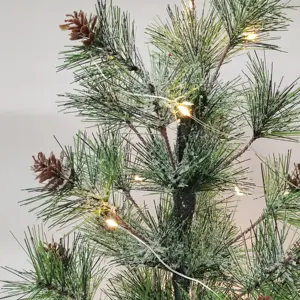 Simulação Natal Árvore De Cedro De Neve Ornamentos Retros Atmosfera De Luxo Agulha De Pinho De Neve Árvore De Natal