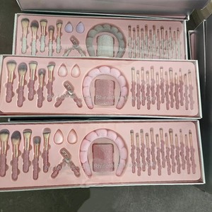 Ensemble d'outils de maquillage pour le visage en strass multifonctionnel professionnel de luxe, pinceaux de maquillage brillants, coffret cadeau de <span class=keywords><strong>beauté</strong></span> pour femmes, dames et filles - Product Image 2