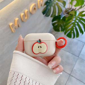 เคสซิลิโคนกันกระแทกสำหรับ AirPods 3/4 และ AirPods Pro พร้อมคลิปหนีบ - Product Image 2