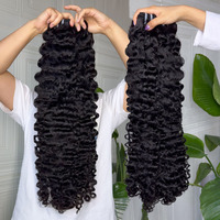 Vente en gros d'extensions de cheveux humains naturels bruts du Cambodge, 100% vierges, cuticules alignées, bouclés, style indien, en lots, pour revendeurs