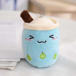 EN STOCK Llavero de Peluche Suave de 10CM con Diseño de Dibujos Animados Kawaii, con Forma de Fruta, Leche, Boba, Té de Burbujas y Café - Product Image 4