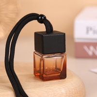 Bouteille diffuseur d'huiles essentielles colorée pour voiture 8 ml, flacon vide de parfum suspendu pour désodorisant automobile