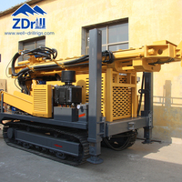 Foreuse de puits d'eau sur chenilles ZD600 : Structure robuste et durable, équipée d'un système hydraulique complet pour l'approvisionnement en eau rural