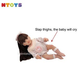 <span class=keywords><strong>Belinda</strong></span> nuova vendita 22 'senso di gravità Reborn Baby Doll morbido vinile Silicone realistico bambina bambola con il suono per bambini giocattolo - Product Image 3
