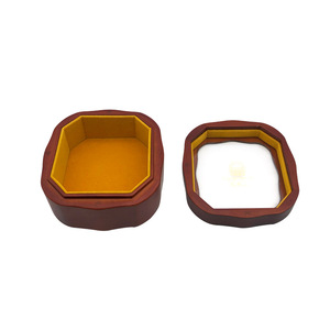 Caja de joyería de madera con forma de polígono, 130x130x80mm, con grabado, caja de almacenamiento para regalo - Product Image 1