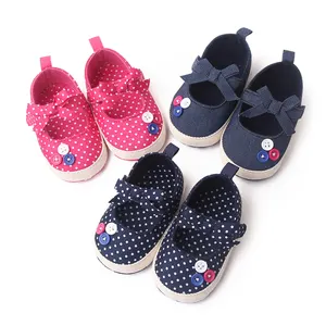 女の子のための無地の縞模様の水玉弓ボタンソフトソール通気性幼児幼児靴
