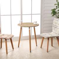 Table à manger minimaliste moderne pour 2 à 4 personnes avec plateau en MDF et pieds en bois, idéale pour une petite cuisine/salle à manger, utilisation extérieure