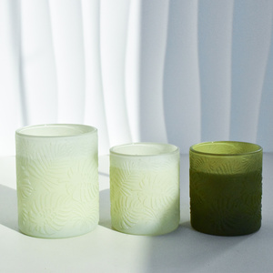 Bougie pilier en cire d'abeille de luxe personnalisée avec un bocal en verre givré et un emballage en boîte avec couvercle pour les fêtes de Pâques, Diwali et les bars - Product Image 6