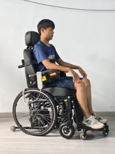 Fauteuil roulant électrique pour handicapés à usage intensif Fauteuils roulants motorisés debout et vers le bas pour handicapés - Product Image 6