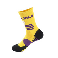 Chaussettes de sport mi-mollet épaisses à fond éponge pour hommes et femmes, toutes saisons, pour la course, le football et le basketball 2026