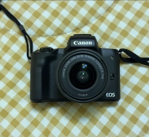 กล้องมิเรอร์เลส <span class=keywords><strong>M50</strong></span> มือสอง พร้อมเลนส์ 15-45 มม. เซ็นเซอร์ APS-C CMOS 24.1MP วิดีโอ 4K หน้าจอสัมผัส 2"-3" แบตเตอรี่ลิเธียม การ์ด SD - Product Image 2