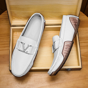 Chaussures décontractées de luxe pour hommes en cuir véritable souple, de haute qualité, confortables, respirantes, tendance printemps-automne - Product Image 4