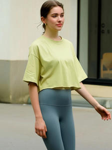 Vente en gros, personnalisable, été, 100% coton, jeune et beau, crop top uni, t-shirt à manches courtes pour femmes - Product Image 4