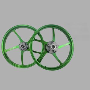 Accessoires et pièces de moto Supermoto Y15/LC135/Y125 – Modification du moyeu de roue en alliage d'aluminium CNC et autres systèmes de carrosserie - Product Image 2