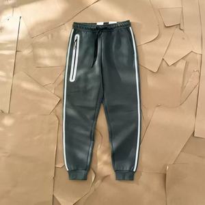 RUICHI Autunno 2026 Giacca Sportiva da Uomo per Esterno con Cappuccio, Striscia Riflettente Casual, Felpa con Strato Superiore in Gomma Laminata - Product Image 6