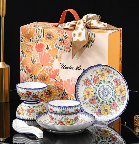 4ชาม2จาน4ช้อน