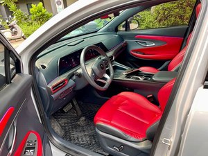 Changan Uni-T 2020: SUV Compatto 1.5T Benzina Usato in Pronta Consegna - Product Image 5