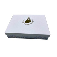 Boîte d'emballage cadeau de luxe, design 3D mignon en carton, gaufrage, revêtement UV, laminage mat, recyclable, taille personnalisée